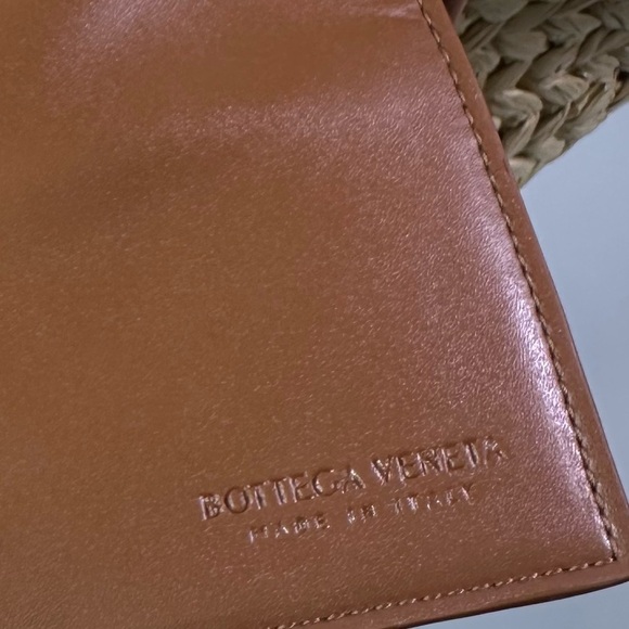 NEW Bottega Veneta Acro Natural Wood Rafia Medium Tote - Picture 8 of 16